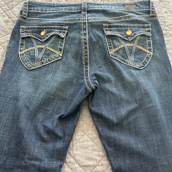 Kut From The Kloth Womens Jeans 12 Bootcut Dark Wash Blue. Like new - Picture 2 of 4
